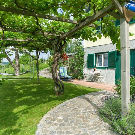 Das Weinberghaus Ratsch an der Weinstraße Extérieur photo