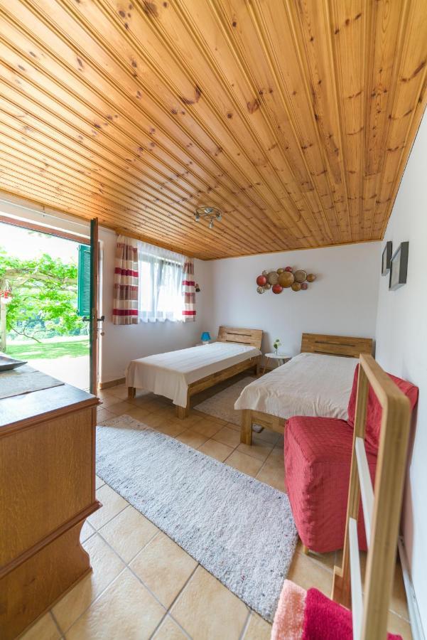Das Weinberghaus Ratsch an der Weinstraße Extérieur photo